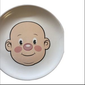 Fred plays with his food dinner plate